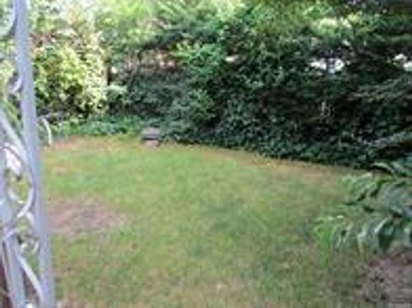 127 Gordon Road, Valley Stream NY 11581