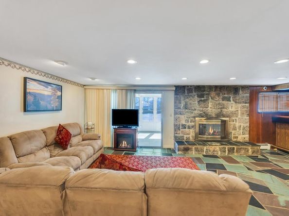 38 Cliff Lane, Levittown NY 11756