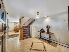 38 Cliff Lane, Levittown NY 11756