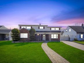 38 Cliff Lane, Levittown NY 11756