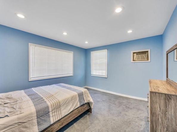 38 Cliff Lane, Levittown NY 11756