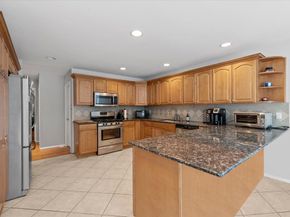 24 Wisteria Drive, Remsenburg NY 11960
