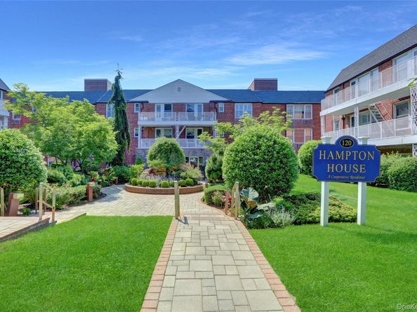 120 Morris Avenue B17, Rockville Centre NY 11570