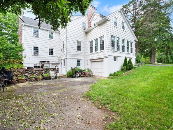 1146 North Avenue, New Rochelle NY 10804