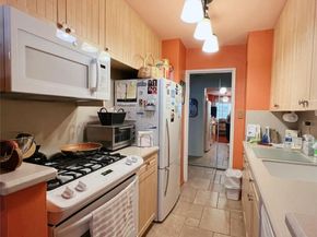 1815 215 Street 1G, Flushing NY 11360