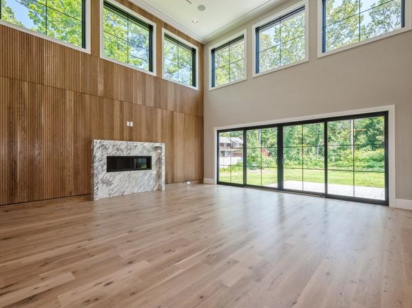352 Cold Spring Road, Syosset NY 11791