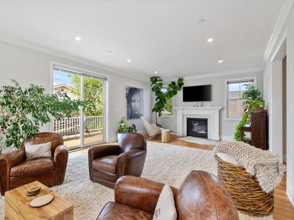 545 E Fulton Street, Long Beach NY 11561