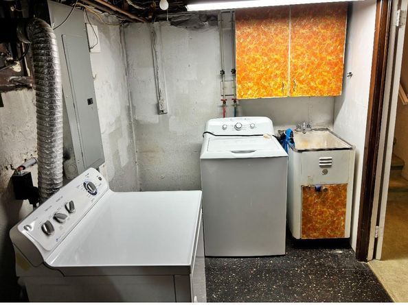 1701 Karen Lane, East Meadow NY 11554