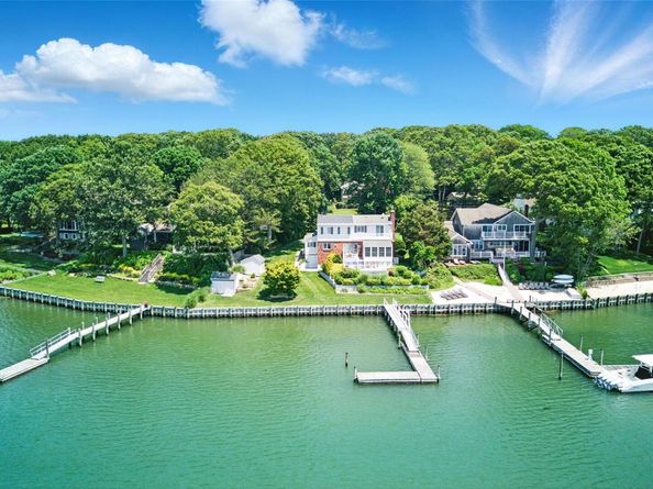 2005 Westview Drive, Mattituck NY 11952