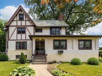 25 Midland Avenue