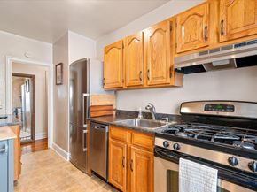 35-55 29th Street 3D, Astoria NY 11106