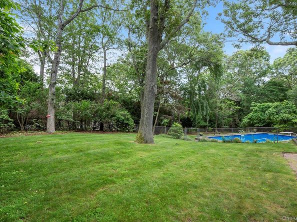 12 Cordwood Path, Shoreham NY 11786