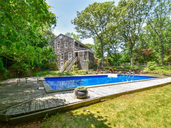 12 Cordwood Path, Shoreham NY 11786