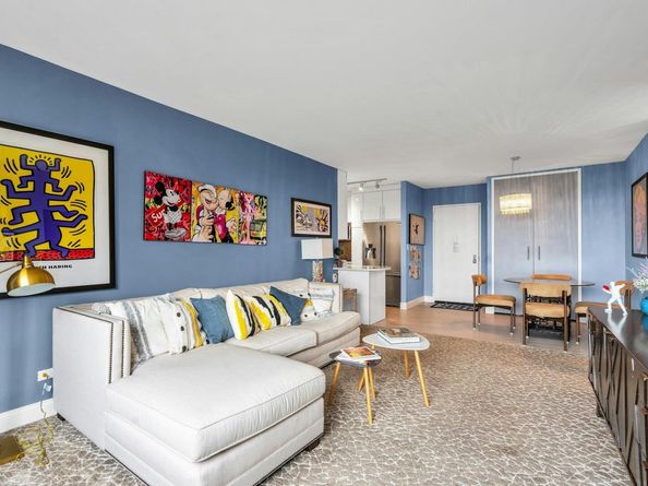 269-10 Grand Central Parkway 32P, Floral Park NY 11005