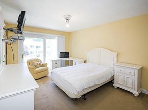 223 Springmeadow Drive E, Holbrook NY 11741