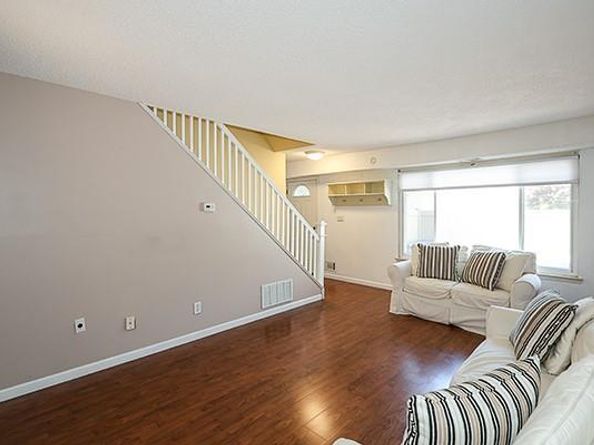 223 Springmeadow Drive E, Holbrook NY 11741