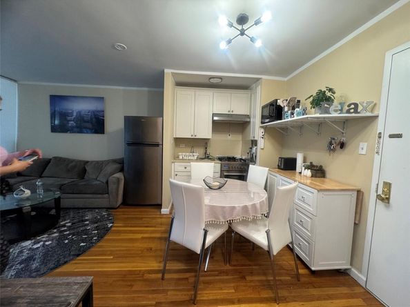 76-26 113 Street 2 D, Forest Hills NY 11375