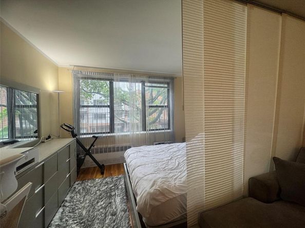 76-26 113 Street 2 D, Forest Hills NY 11375