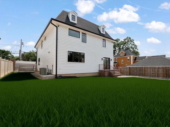 166 Wanser Avenue, Inwood NY 11096