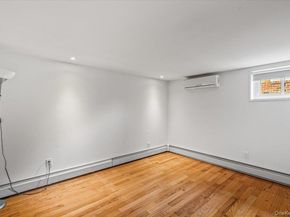 68-07 Little Neck Pkwy Parkway, Glen Oaks NY 11004