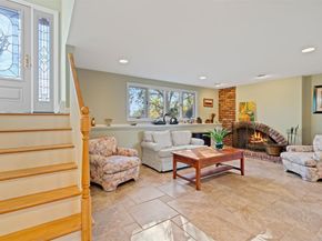 10 Devon Place, Northport NY 11768