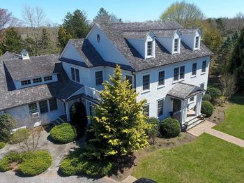 31 Paquatuck Avenue