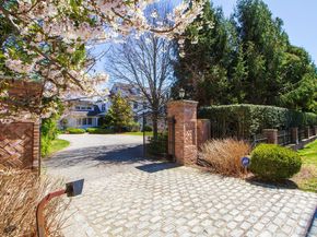 31 Paquatuck Avenue, East Moriches NY 11940