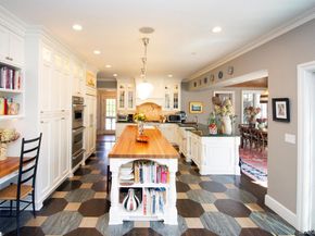 31 Paquatuck Avenue, East Moriches NY 11940