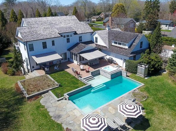 31 Paquatuck Avenue, East Moriches NY 11940