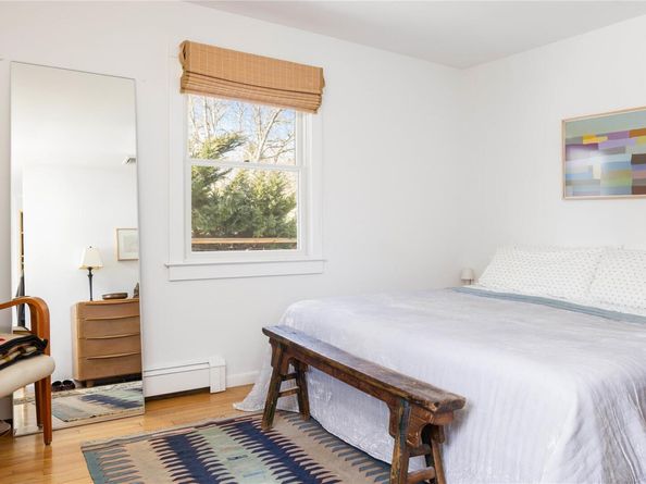 2 Captains Walk, East Hampton NY 11937