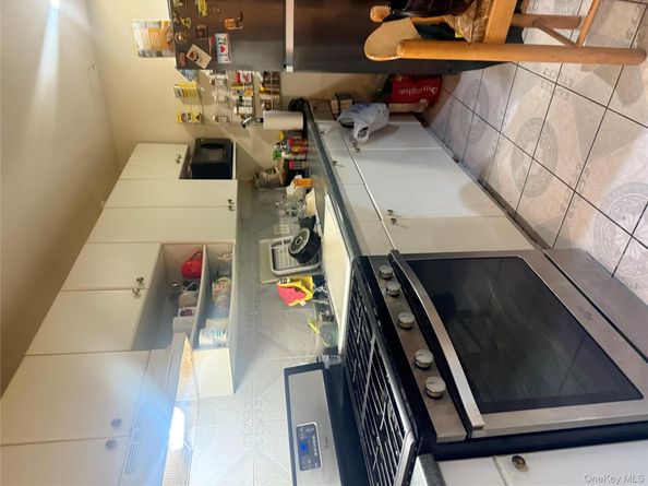 6813 60th Street, Ridgewood NY 11385