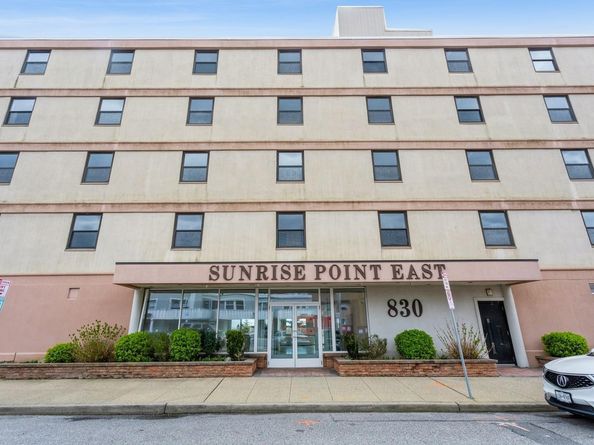 830 Shore Road 4Q, Long Beach NY 11561
