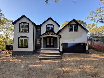 11 Sunrise Place