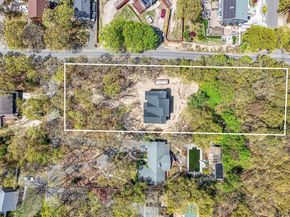 11 Sunrise Place, Farmingville NY 11738