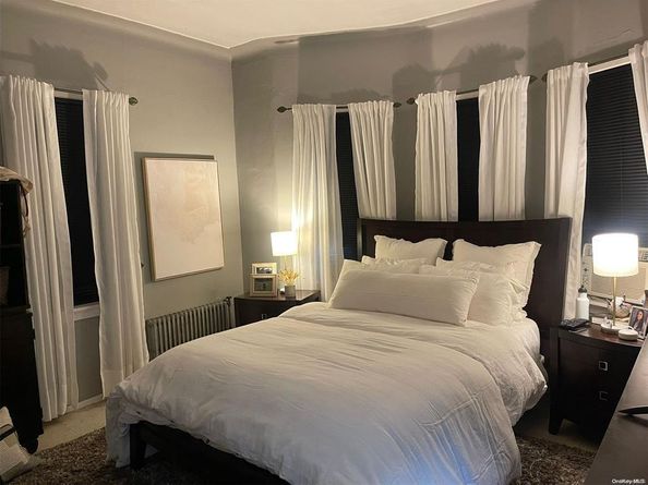 147 Essex Street, Brooklyn NY 11208