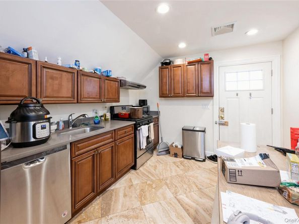 258 Longstreet Avenue, Bronx NY 10465