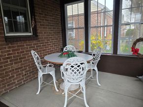 1041 Russell Street, Franklin Square NY 11010