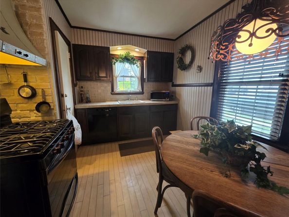 1041 Russell Street, Franklin Square NY 11010