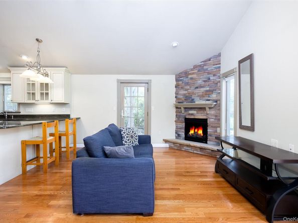 60A Union Avenue, Center Moriches NY 11934