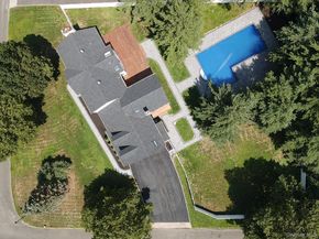 1 Miller Farms Court, Miller Place NY 11764