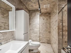 27 Parkway Drive, Roslyn Heights NY 11577