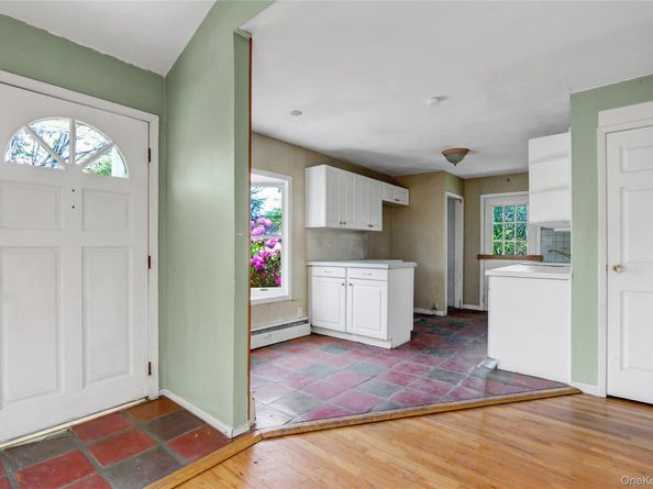 187 Audwin Drive, Islip Terrace NY 11752