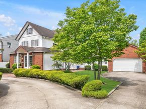 41 Carman Avenue, East Rockaway NY 11518