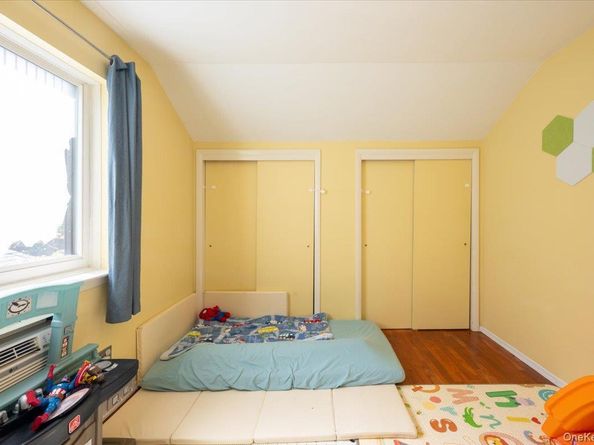 16608 29th Avenue, Flushing NY 11358