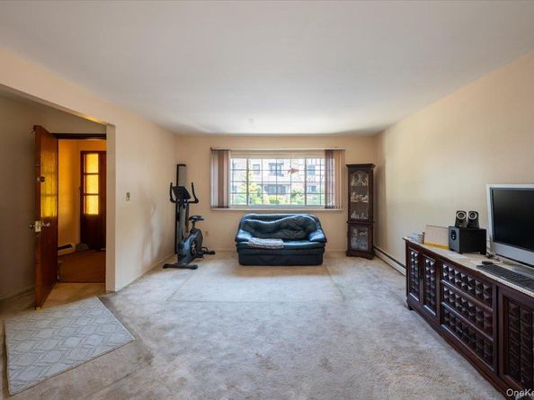 16608 29th Avenue, Flushing NY 11358