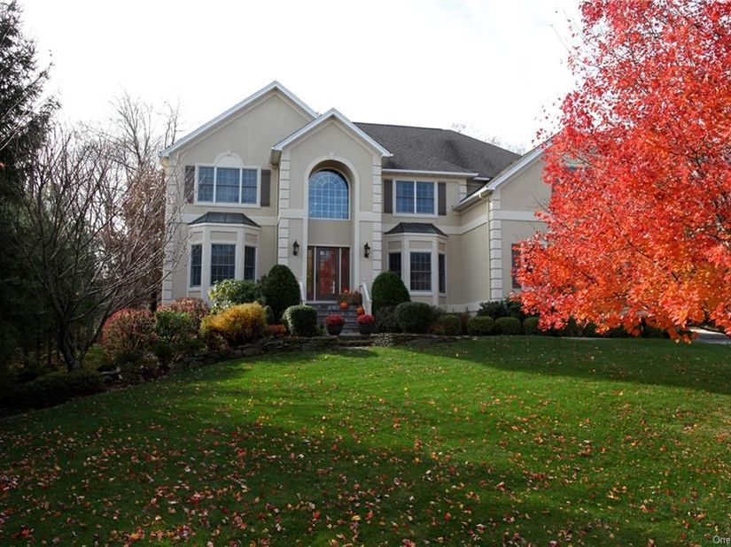 90 Stonewall Circle, West Harrison, NY 10604 For Sale