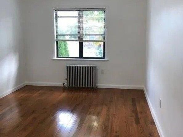 68-12 60th Road, Maspeth NY 11378