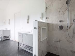 150 N Hillcrest Drive, Orient NY 11957