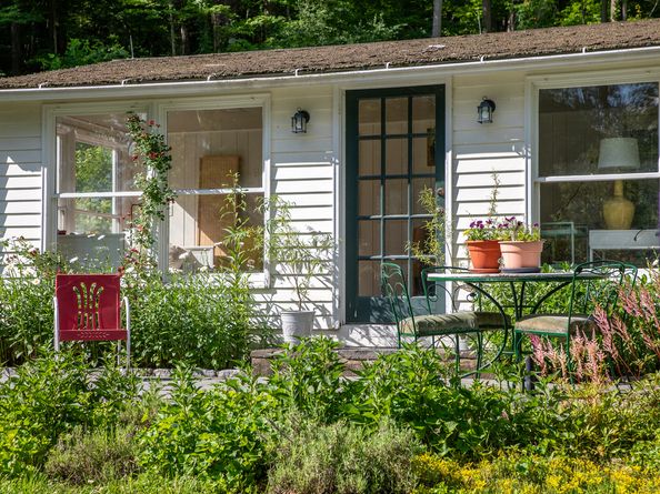 1 Coburn Road W, Sherman CT 06784