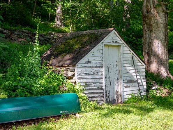 1 Coburn Road W, Sherman CT 06784